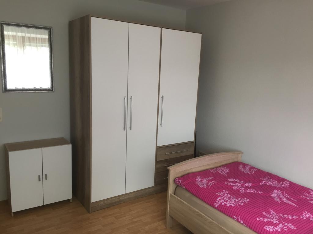 ורטהיים Mainzimmer Business Appartment - Monteurwohnung Mit Burgblick מראה חיצוני תמונה